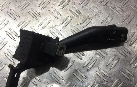 Seat Leon (1P) Wiper control stalk 1k0953519a