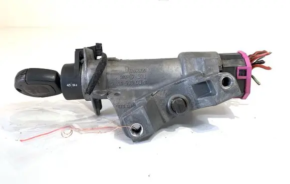 Seat Ibiza III (6L) Ignition lock 4B0905851C