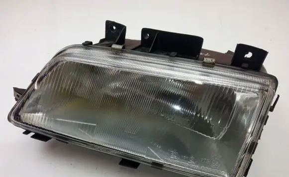 Peugeot 405 Headlight/headlamp 08-550-1106L