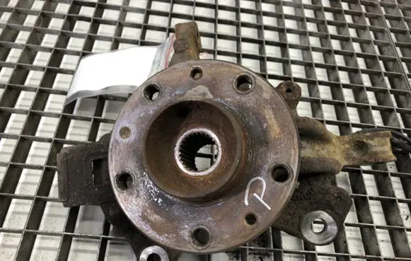 Renault Megane III Front wheel hub spindle knuckle