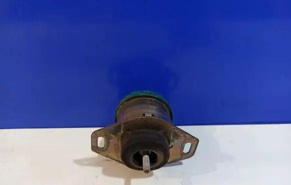 Citroen C5 Engine mount bracket 17002 ENGINEMOUNTREAR