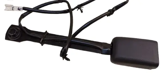 Nissan Juke I F15 Front seatbelt buckle