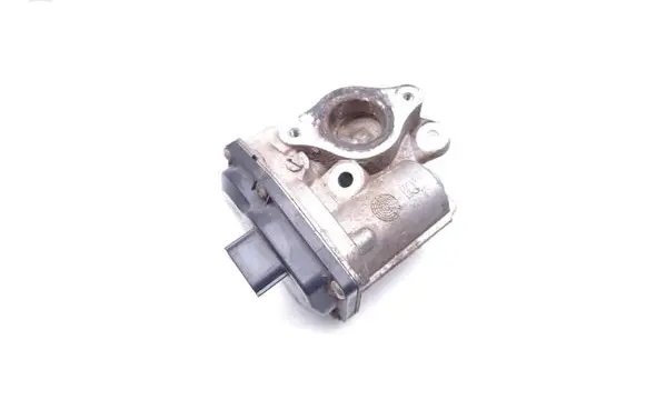 Dacia Sandero EGR valve 8201143495 147102557R