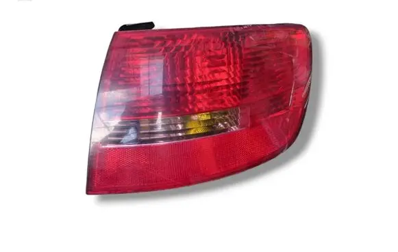 Audi A6 S6 C6 4F Rear/tail lights 4F9945096
