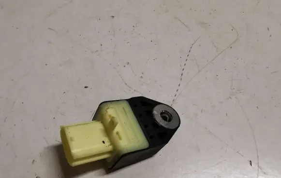 Lexus RX 450H Airbag deployment crash/impact sensor 8983148040