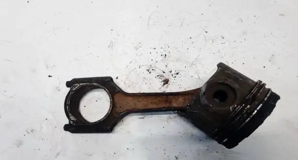 Opel Signum Piston with connecting rod 