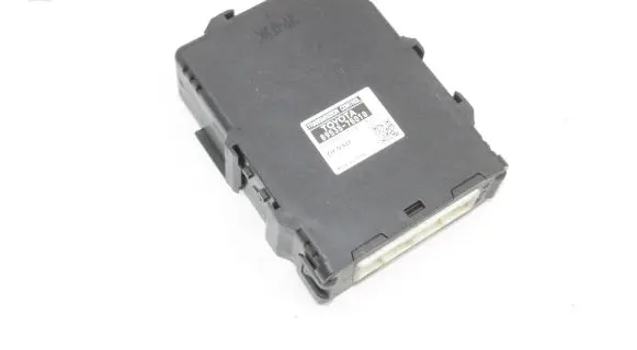 Toyota Auris 150 Gearbox control unit/module 8953575010
