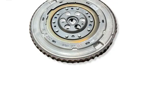 Mercedes-Benz CLA C118 X118 Flywheel A2820302700