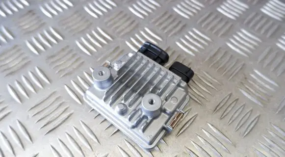 Toyota RAV 4 (XA50) Fuel injection pump control unit/module 8957148010