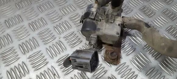 Coolant heater control valve