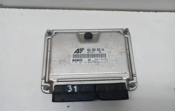 Seat Alhambra (Mk1) Engine control unit/module ECU 06A906032HA 26SA8147 0261207355