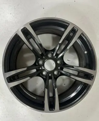 BMW M3 F80 R12 alloy rim 2284756