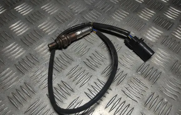 Volkswagen PASSAT B6 Lambda probe sensor 03G906262B