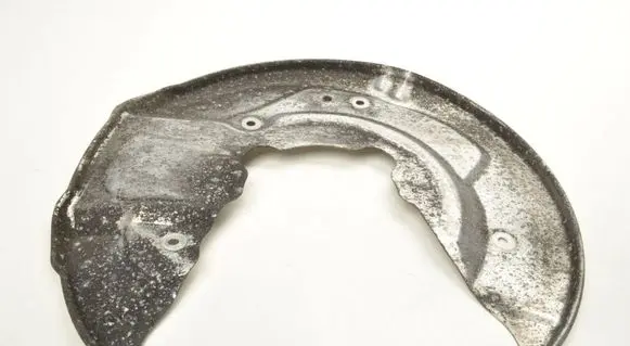 Volvo XC90 Front brake disc dust cover plate 31445102