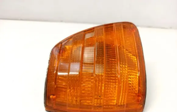 Mercedes-Benz S W116 Front indicator light 1305233002