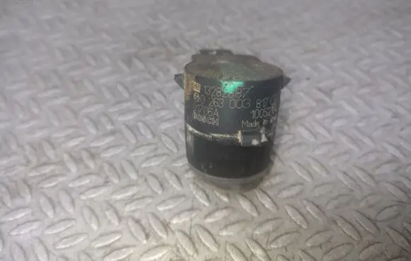 Opel Astra J Parking PDC sensor 13282887 0263003817