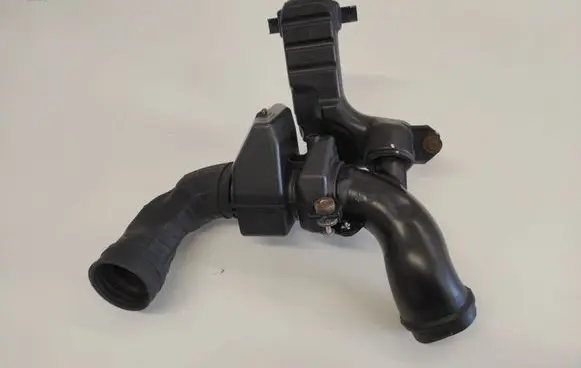 Honda CR-V Intake resonator 