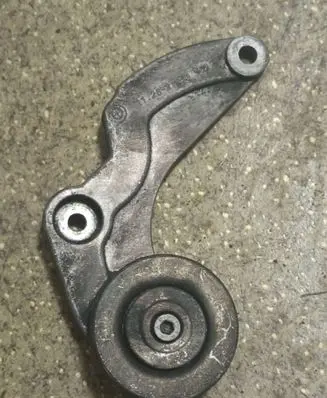 Generator/alternator bracket
