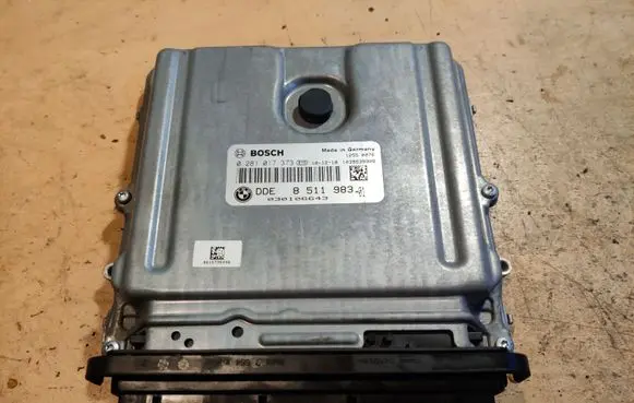 BMW 7 F01 F02 F03 F04 Engine control unit/module 851198301 8511983 0281017373