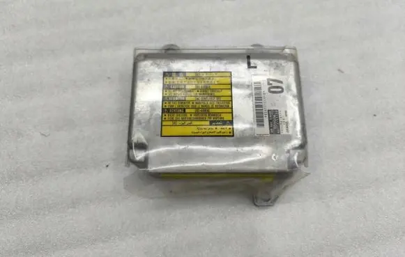 Toyota Land Cruiser (J120) Airbag control unit/module 89170-60120