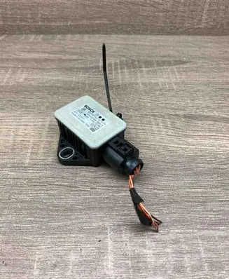 Audi A4 S4 B8 8K ESP acceleration yaw rate sensor 8K0907637A 0265005667