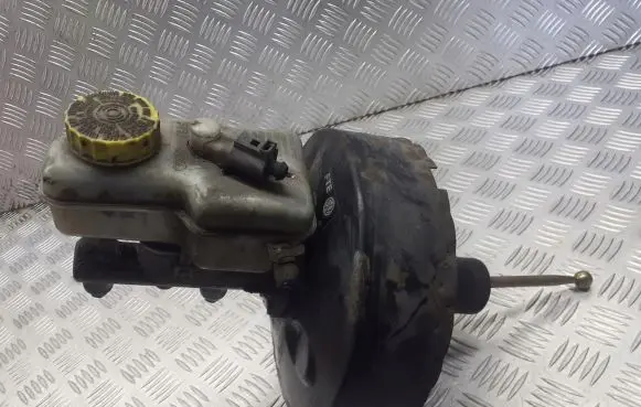 Skoda Fabia Mk1 (6Y) Brake booster 6Q1617105