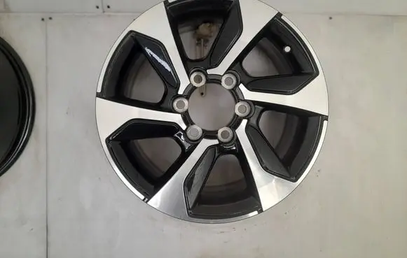 Toyota Hilux (AN120, AN130) R17 alloy rim PW457-0K000