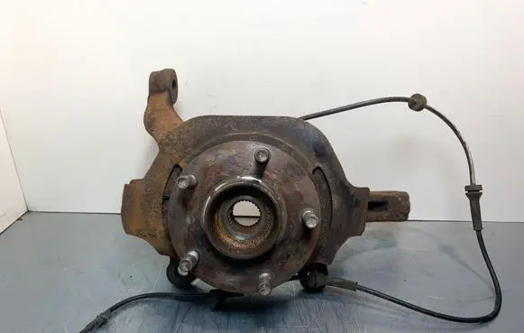 Nissan Murano Z50 Front wheel hub