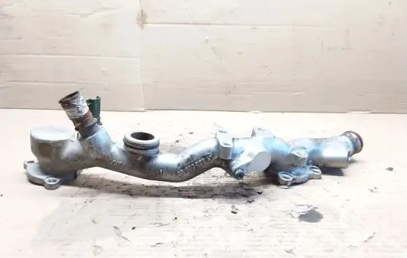 Peugeot 407 Engine coolant pipe/hose 96269573
