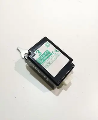 Subaru Legacy Antenna control unit 88831AG030 2513009020