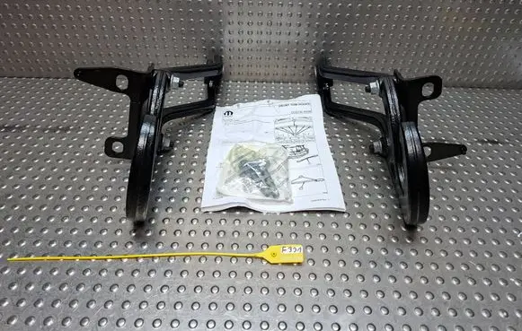 Dodge RAM Tow bar 82210967