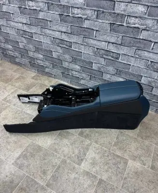 BMW XM Center console 5000SEQ