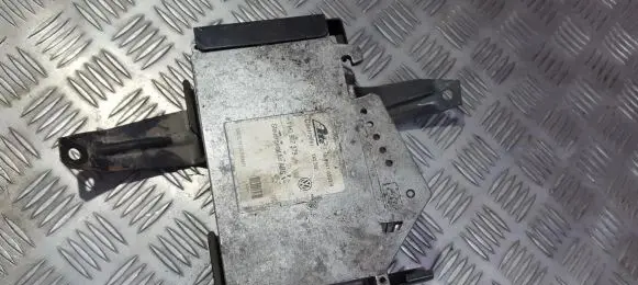 Volkswagen PASSAT B4 ABS control unit/module 10094103034 10.0941-0303.4