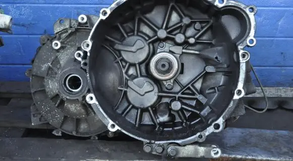 Volvo S60 Manual 6 speed gearbox P9482234