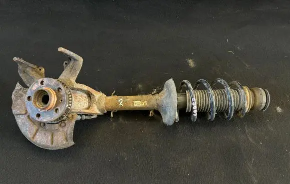 Volkswagen Golf IV Front wheel hub spindle knuckle 1J0413031AE