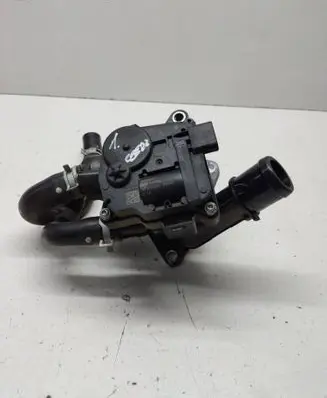 Thermostat/thermostat housing