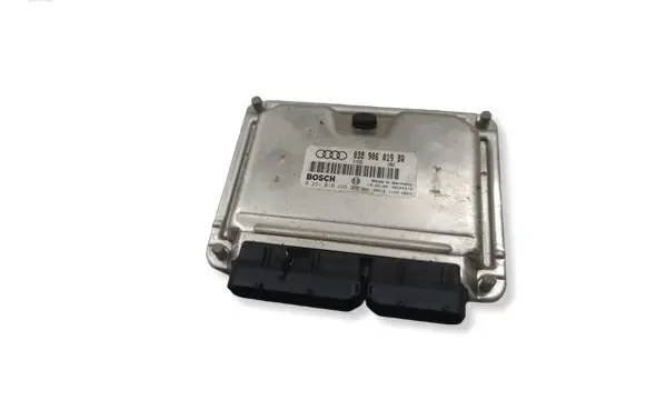 Audi A4 S4 B5 8D Engine control unit/module 038906019BR