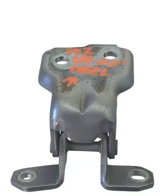 Suzuki SX4 Front door upper hinge 