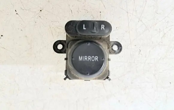 Honda FR-V Wing mirror switch