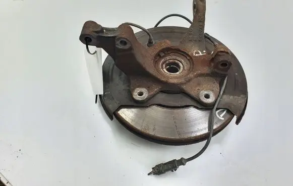 Opel Meriva B Front wheel hub spindle knuckle 132620