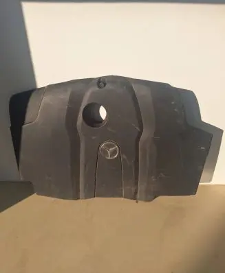 Mercedes-Benz C W205 Engine cover (trim) A6510108512 BBP214301