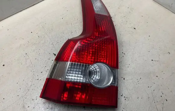 Volvo V50 Rear/tail lights AF2IP2RS2T03