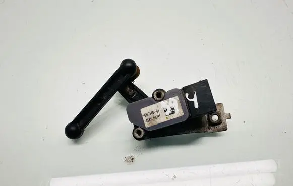 BMW X5 F15 Front height sensor lever 6867646 2461503670 10172401233