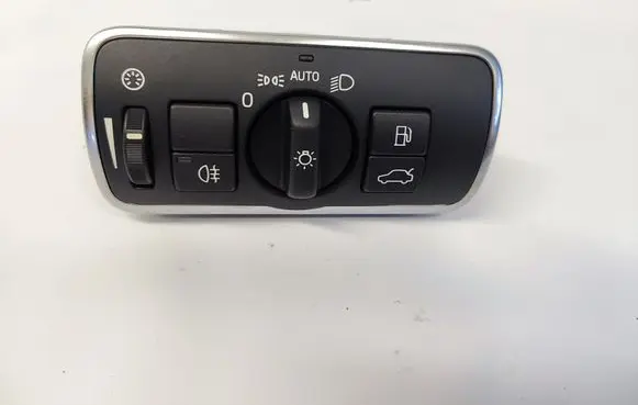 Light switch