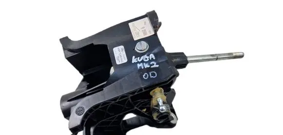 Ford Kuga II Gear shift rod AV6R7C453MKG 516471