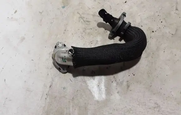 Renault Master III EGR valve line/pipe/hose 7099R