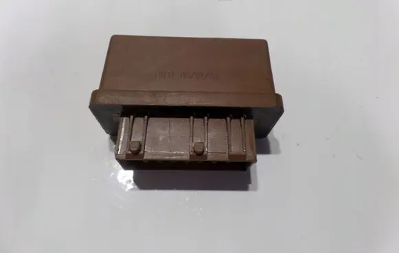Peugeot 607 Charging relay 240109607