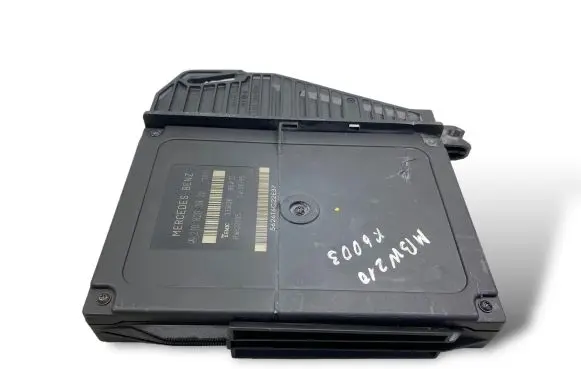 Mercedes-Benz E W210 Comfort/convenience module 2108203826