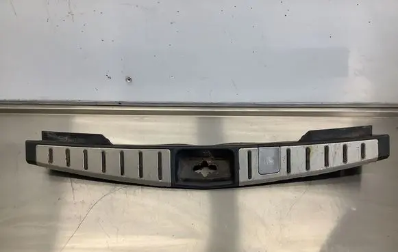 Nissan Murano Z50 Trunk/boot sill cover protection 79980CA000