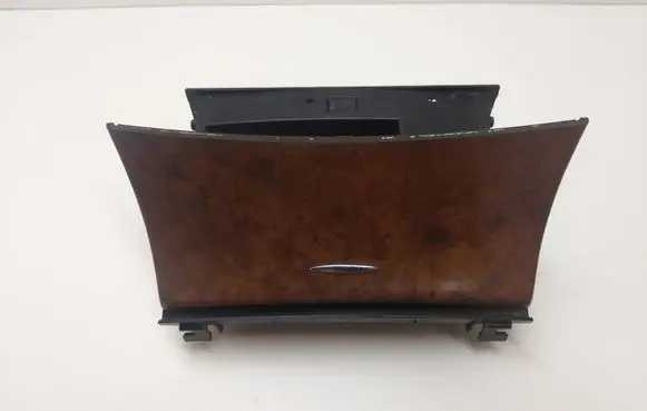 Ashtray (front)